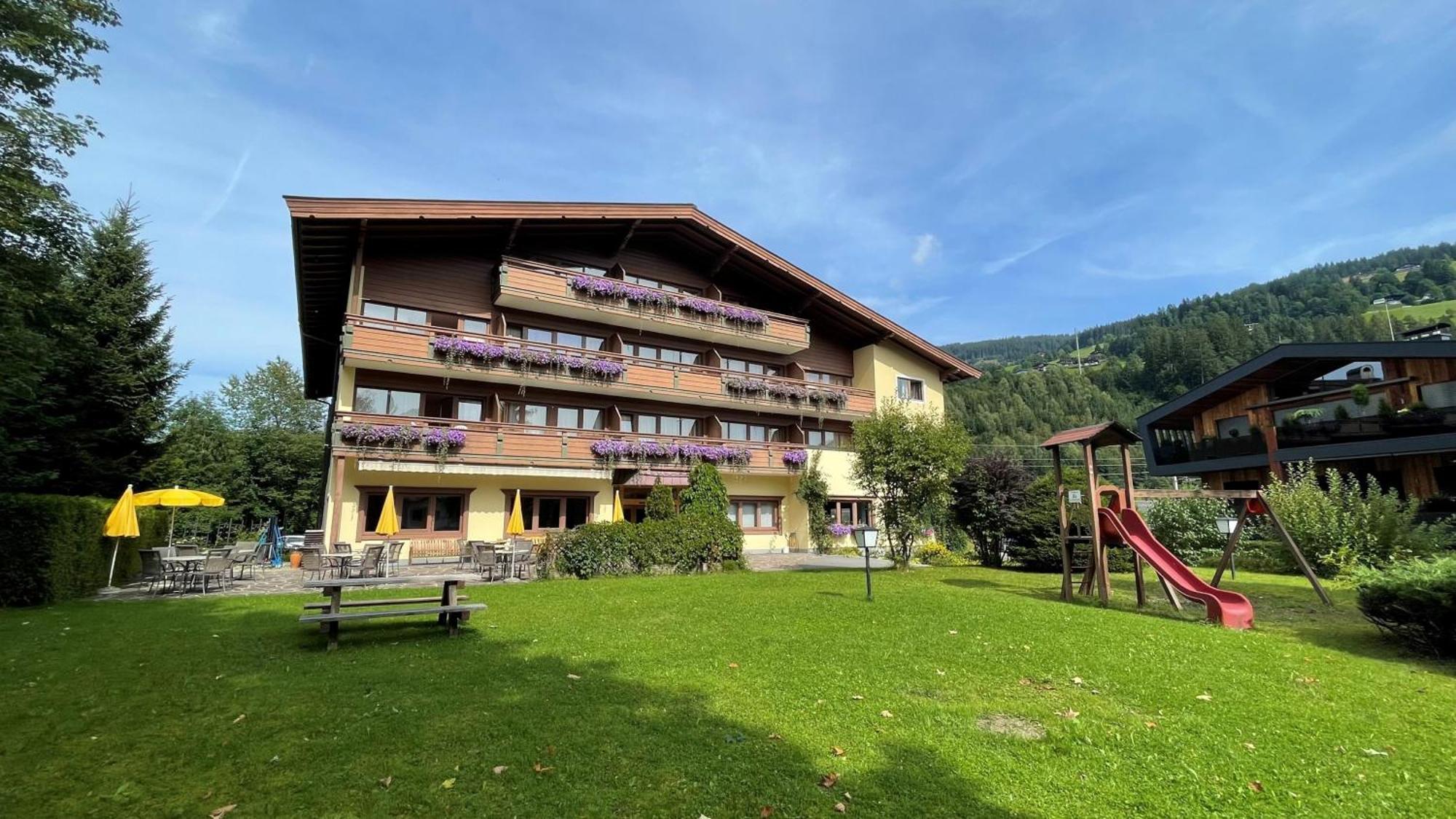 Parkhotel Kirchberg Kirchberg in Tirol Exteriör bild
